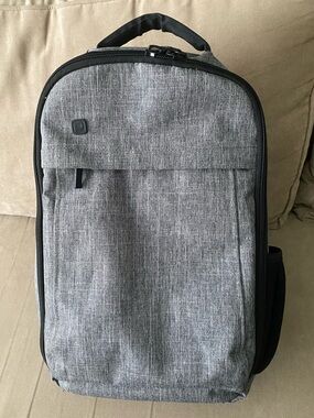 Projekt Cyber Backpack. Ultimate travel pack for comfort and organization!